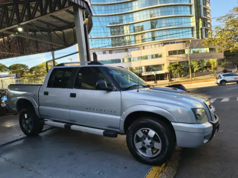 CHEVROLET S10 2.4 FLEX EXECUTIVE CABINE DUPLA, Foto 16