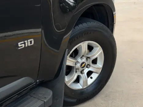 CHEVROLET S10 2.5 FLEX LT 4X4 CABINE DUPLA AUTOM�TICO, Foto 5