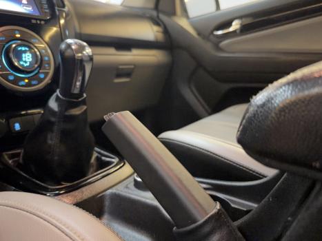 CHEVROLET S10 2.5 FLEX LTZ 4X4 CABINE DUPLA, Foto 4