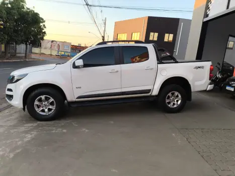 CHEVROLET S10 2.5 FLEX LT 4X4 CABINE DUPLA AUTOMÁTICO, Foto 3