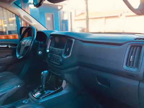 CHEVROLET S10 2.8 12V HIGH COUNTRY CABINE DUPLA 4X4 TURBO DIESEL AUTOMTICO, Foto 9