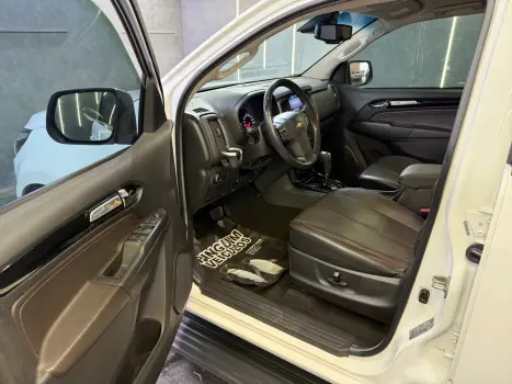 CHEVROLET S10 2.8 12V HIGH COUNTRY CABINE DUPLA 4X4 TURBO DIESEL AUTOMTICO, Foto 12