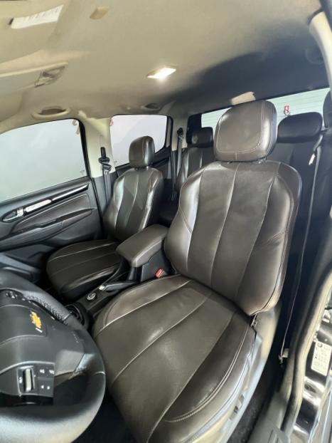 CHEVROLET S10 2.8 12V HIGH COUNTRY CABINE DUPLA 4X4 TURBO DIESEL AUTOM�TICO, Foto 2