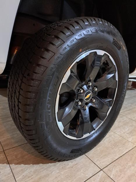 CHEVROLET S10 2.8 16V LS CABINE SIMPLES 4X4 TURBO DIESEL, Foto 8 CHEVROLET S10 2.8 16V LS CABINE SIMPLES 4X4 TURBO DIESEL, Foto 8