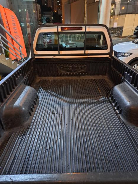 CHEVROLET S10 2.8 16V LS CABINE SIMPLES 4X4 TURBO DIESEL, Foto 10 CHEVROLET S10 2.8 16V LS CABINE SIMPLES 4X4 TURBO DIESEL, Foto 10