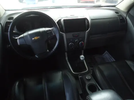 CHEVROLET S10 2.8 16V LT CABINE DUPLA 4X4 TURBO DIESEL AUTOMÁTICO, Foto 4 CHEVROLET S10 2.8 16V LT CABINE DUPLA 4X4 TURBO DIESEL AUTOMÁTICO, Foto 4