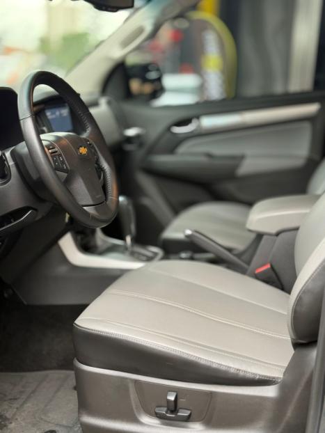 CHEVROLET S10 2.8 16V LTZ CABINE DUPLA 4X4 TURBO DIESEL AUTOMTICO, Foto 12