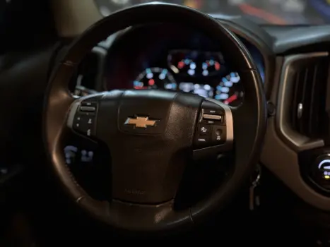 CHEVROLET S10 2.8 16V LTZ CABINE DUPLA 4X4 TURBO DIESEL AUTOM�TICO, Foto 14