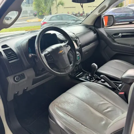 CHEVROLET S10 2.8 16V LTZ CABINE DUPLA TURBO DIESEL AUTOM�TICO, Foto 9