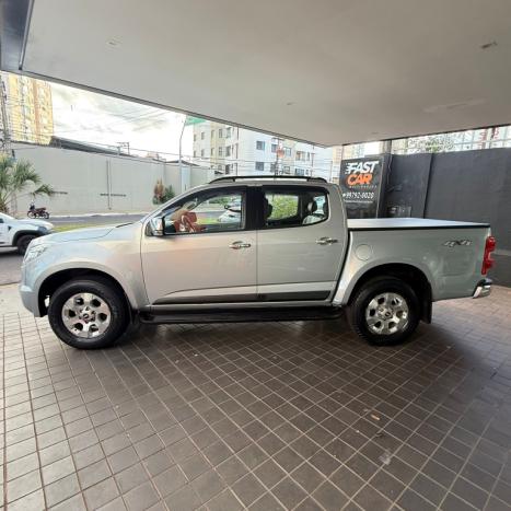 CHEVROLET S10 2.8 16V LTZ CABINE DUPLA 4X4 TURBO DIESEL AUTOM�TICO, Foto 4