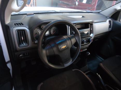 CHEVROLET S10 2.8 16V LS CABINE SIMPLES 4X4 TURBO DIESEL, Foto 4