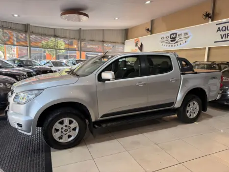 CHEVROLET S10 2.8 16V LT CABINE DUPLA 4X4 TURBO DIESEL AUTOM�TICO, Foto 13