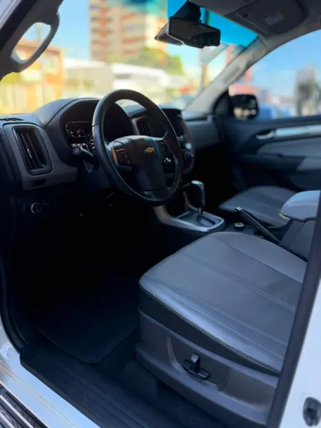 CHEVROLET S10 2.8 16V LTZ CABINE DUPLA 4X4 TURBO DIESEL AUTOM�TICO, Foto 14