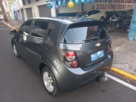 CHEVROLET Sonic Hatch 1.6 16V 4P LT FLEX AUTOM�TICO, Foto 2
