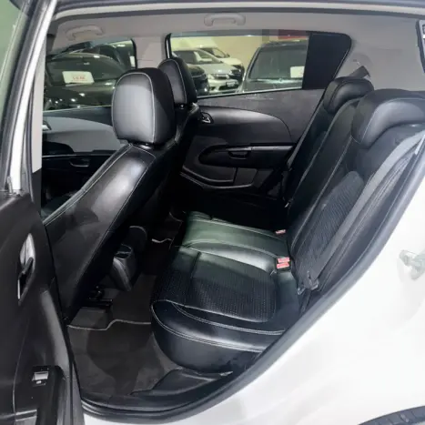 CHEVROLET Sonic Hatch 1.6 16V 4P LTZ FLEX AUTOM�TICO, Foto 10