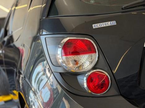 CHEVROLET Sonic Hatch 1.6 16V 4P LTZ FLEX AUTOM�TICO, Foto 9