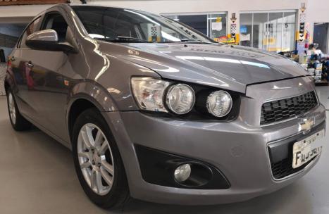 CHEVROLET Sonic Sedan 1.6 16V 4P LTZ FLEX AUTOMÁTICO, Foto 2 CHEVROLET Sonic Sedan 1.6 16V 4P LTZ FLEX AUTOMÁTICO, Foto 2