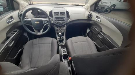 CHEVROLET Sonic Sedan 1.6 16V 4P LTZ FLEX, Foto 5