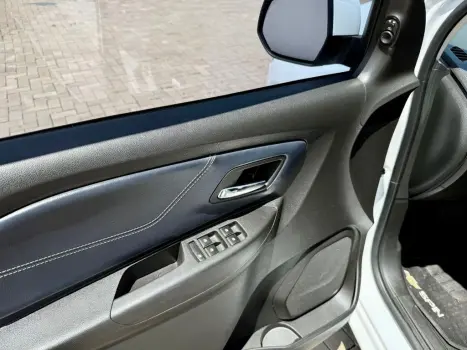 CHEVROLET Spin 1.8 4P FLEX PREMIER 7 LUGARES AUTOM�TICO, Foto 14