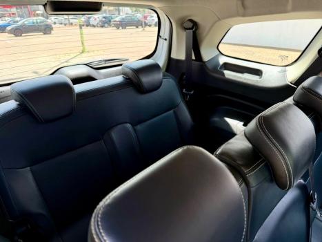 CHEVROLET Spin 1.8 4P FLEX PREMIER 7 LUGARES AUTOM�TICO, Foto 18