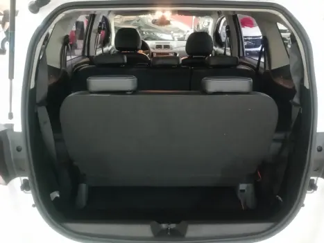 CHEVROLET Spin 1.8 4P FLEX PREMIER 7 LUGARES AUTOMTICO, Foto 16