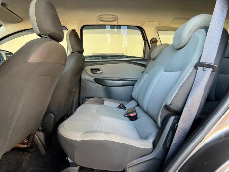 CHEVROLET Spin 1.8 4P FLEX LTZ 7 LUGARES AUTOMTICO, Foto 11