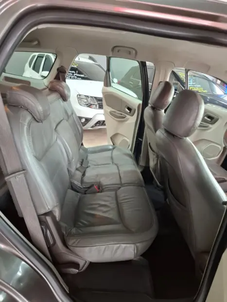 CHEVROLET Spin 1.8 4P FLEX LTZ 7 LUGARES AUTOM�TICO, Foto 15