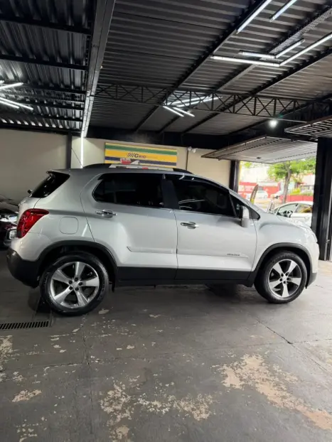 CHEVROLET Tracker 1.8 16V 4P FLEX LTZ AUTOM�TICO, Foto 3