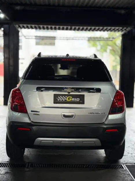 CHEVROLET Tracker 1.8 16V 4P FLEX LTZ AUTOM�TICO, Foto 5