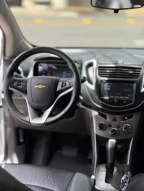 CHEVROLET Tracker 1.8 16V 4P FLEX LTZ AUTOM�TICO, Foto 14