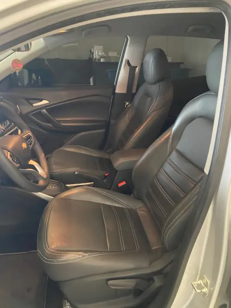 CHEVROLET Tracker 1.0 12V 4P FLEX TURBO AUTOM�TICO, Foto 8