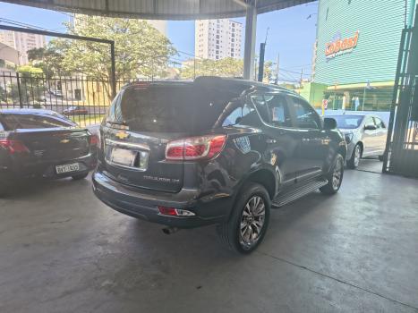 CHEVROLET Trailblazer 2.8 16V 4P LTZ 4X4 TURBO DIESEL AUTOM�TICO, Foto 2