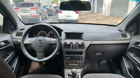 CHEVROLET Vectra Hatch 2.0 4P FLEX GT, Foto 9