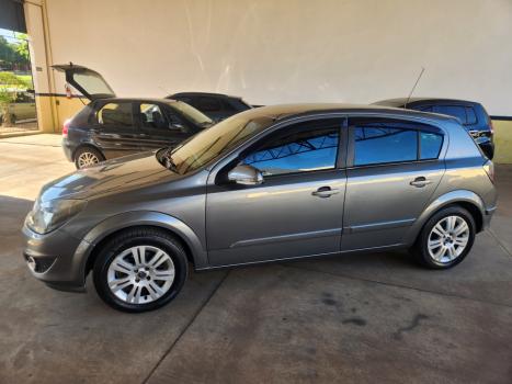 CHEVROLET Vectra Hatch 2.0 4P FLEX GT, Foto 1