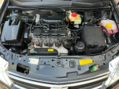 CHEVROLET Vectra Sedan 2.0 4P ELITE, Foto 17 CHEVROLET Vectra Sedan 2.0 4P ELITE, Foto 17