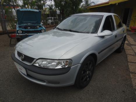 CHEVROLET Vectra Sedan 2.0 4P GLS, Foto 1