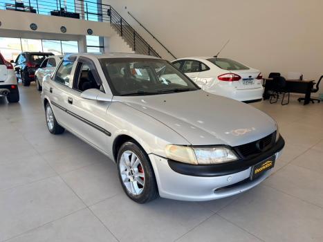 CHEVROLET Vectra Sedan 2.2 4P GLS, Foto 2
