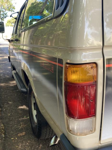 CHEVROLET Veraneio 4.0 4P DIESEL CUSTOM S CABINE DUPLA, Foto 9