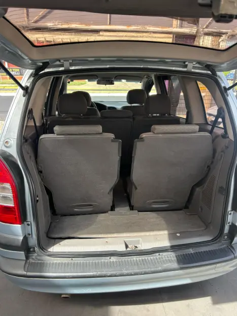 CHEVROLET Zafira 2.0 4P FLEX EXPRESSION 7 LUGARES AUTOMÁTICO, Foto 10 CHEVROLET Zafira 2.0 4P FLEX EXPRESSION 7 LUGARES AUTOMÁTICO, Foto 10