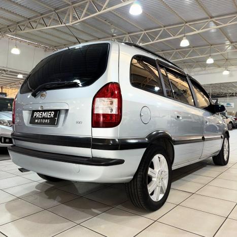 CHEVROLET Zafira 2.0 4P FLEX ELEGANCE, Foto 4 CHEVROLET Zafira 2.0 4P FLEX ELEGANCE, Foto 4