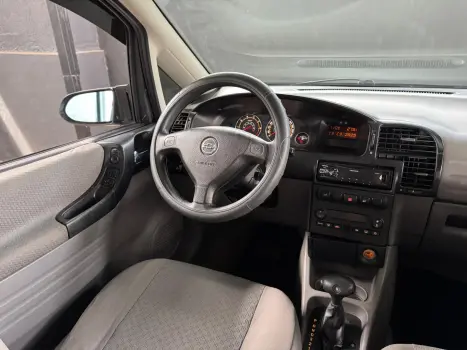 CHEVROLET Zafira 2.0 4P FLEX EXPRESSION 7 LUGARES AUTOMTICO, Foto 14