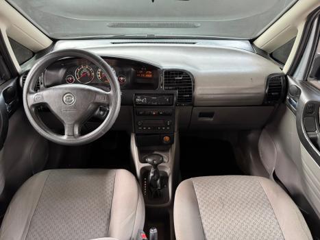 CHEVROLET Zafira 2.0 4P FLEX EXPRESSION 7 LUGARES AUTOM�TICO, Foto 12
