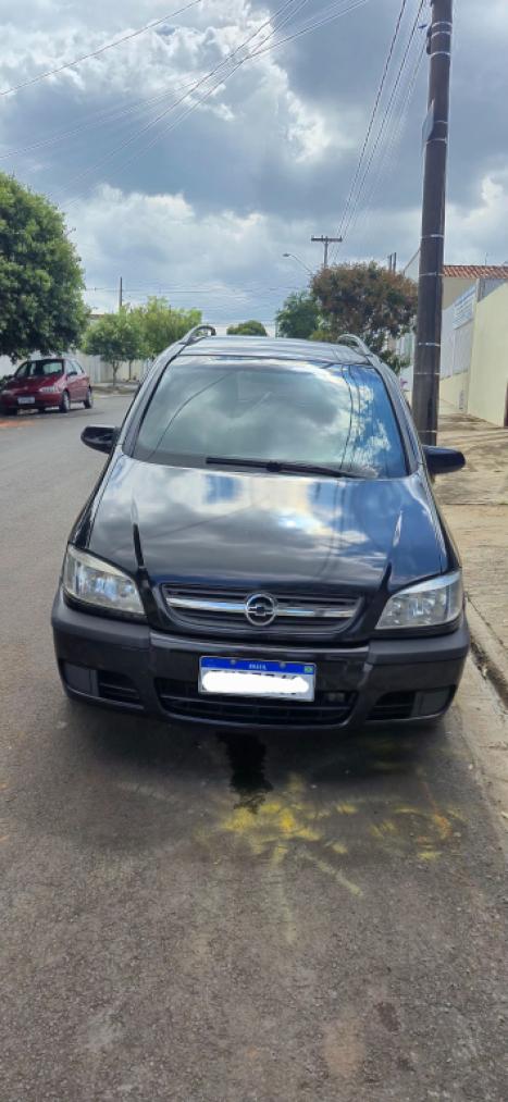 CHEVROLET Zafira 2.0 4P FLEX EXPRESSION 7 LUGARES AUTOM�TICO, Foto 1