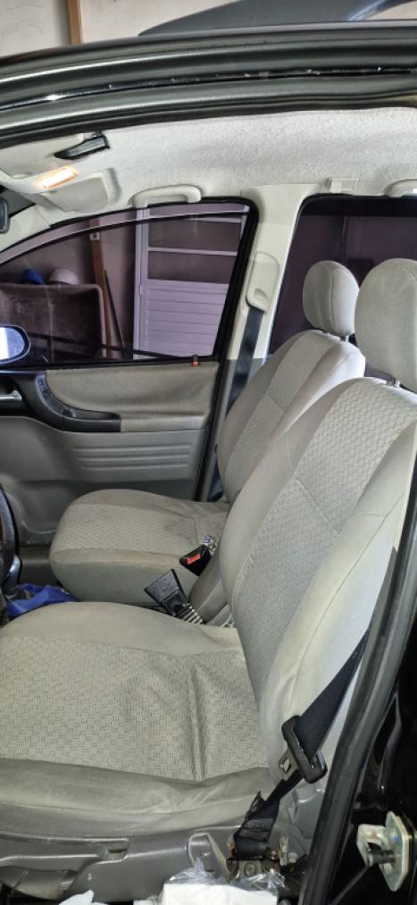 CHEVROLET Zafira 2.0 4P FLEX EXPRESSION 7 LUGARES AUTOM�TICO, Foto 8