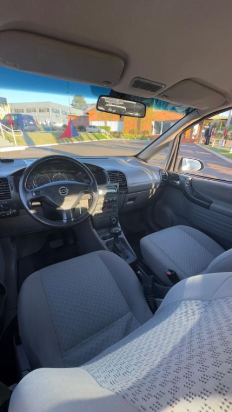 CHEVROLET Zafira 2.0 4P FLEX EXPRESSION 7 LUGARES AUTOM�TICO, Foto 8