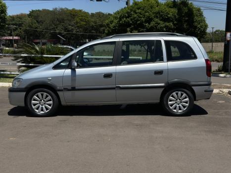 CHEVROLET Zafira 2.0 4P FLEX EXPRESSION 7 LUGARES AUTOMÁTICO, Foto 4