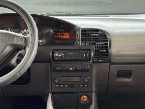 CHEVROLET Zafira , Foto 17