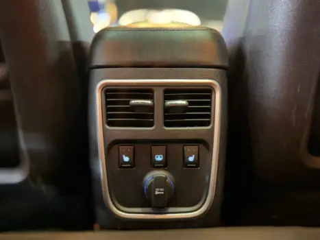 CHRYSLER 300 C 3.6 V6 24V 4P AUTOMTICO, Foto 17