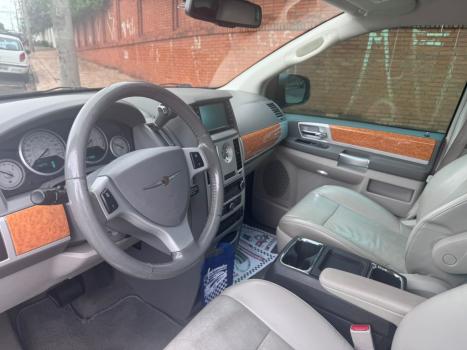 CHRYSLER Town & Country 3.8 V6 12V 4P LIMITED AUTOMTICO, Foto 5