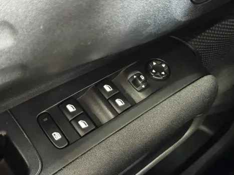 CITROEN C4 Cactus 1.6 16V 4P VTI 120 FLEX FEEL AUTOMÁTICO, Foto 17 CITROEN C4 Cactus 1.6 16V 4P VTI 120 FLEX FEEL AUTOMÁTICO, Foto 17